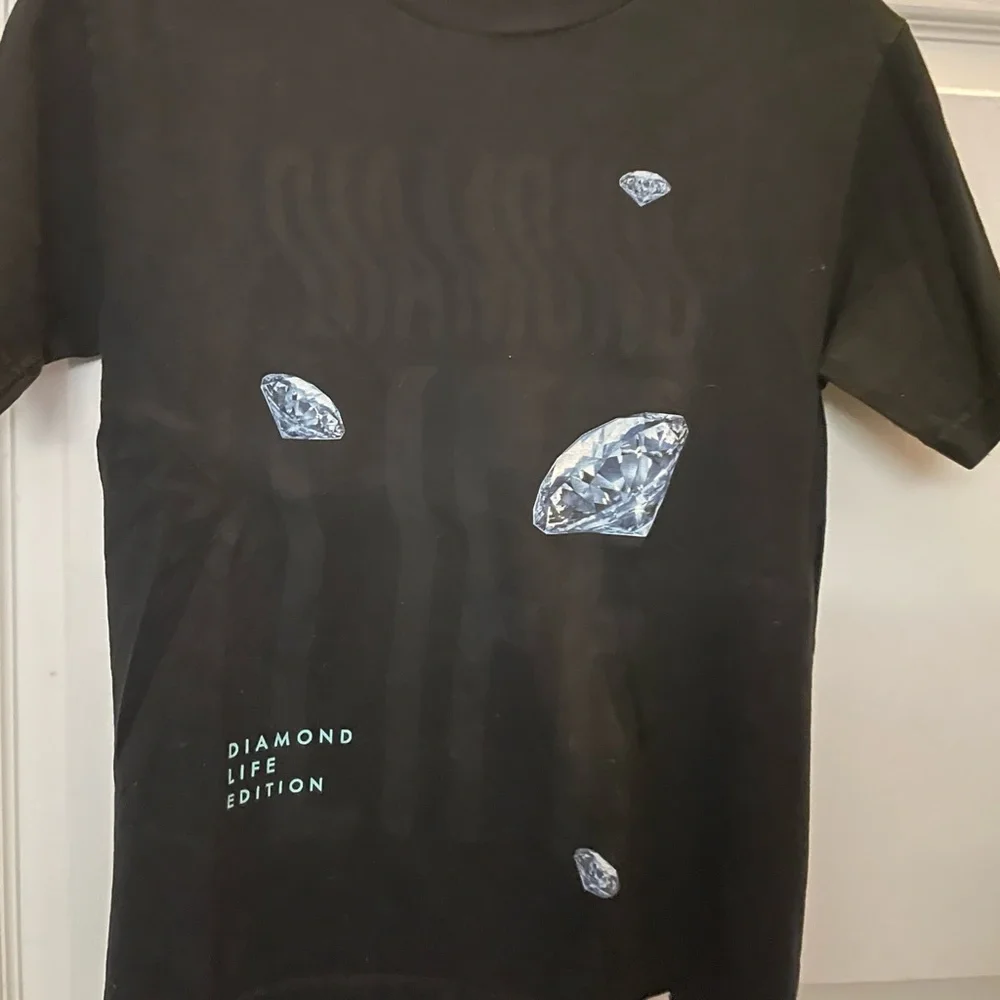 Diamond 💎 Life Tee - Picture 2 of 3